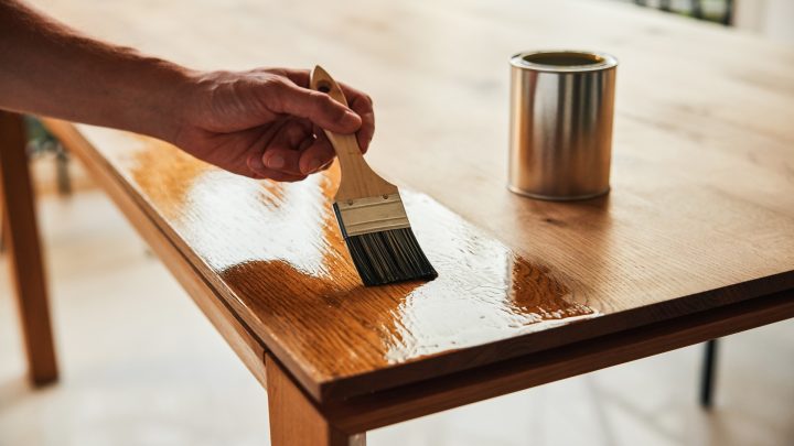 Conseils pour l'entretien et la restauration de meubles en bois